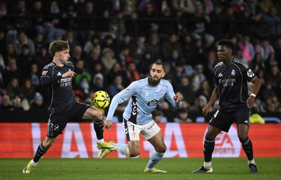 皇冠体育-西甲-巴尔韦德补时绝杀 皇马2-1塞尔塔止两连败